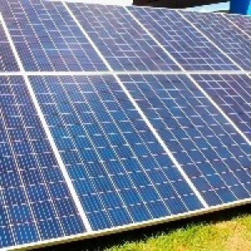 Brasil zera alíquota de importação de placas solares